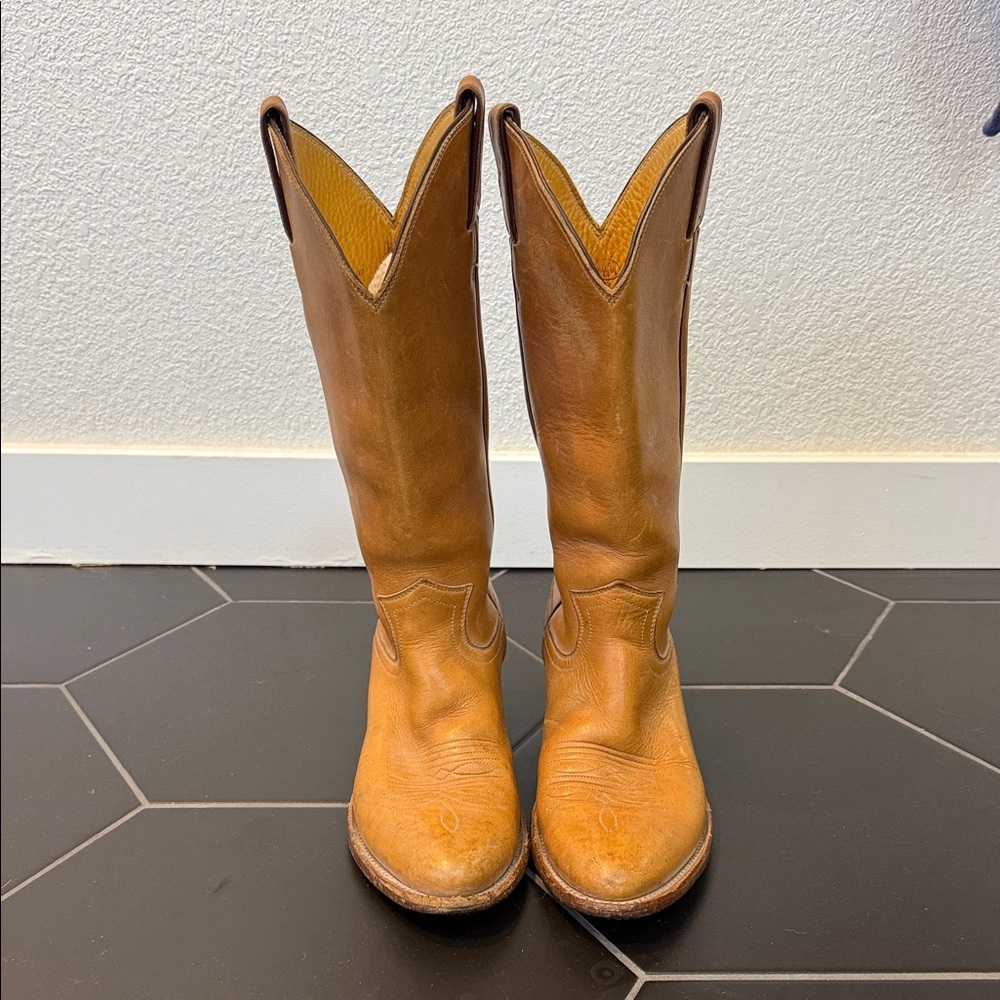 Vintage 1970’s Justin Boots Yellow and Tan Leather Cowboy Boots